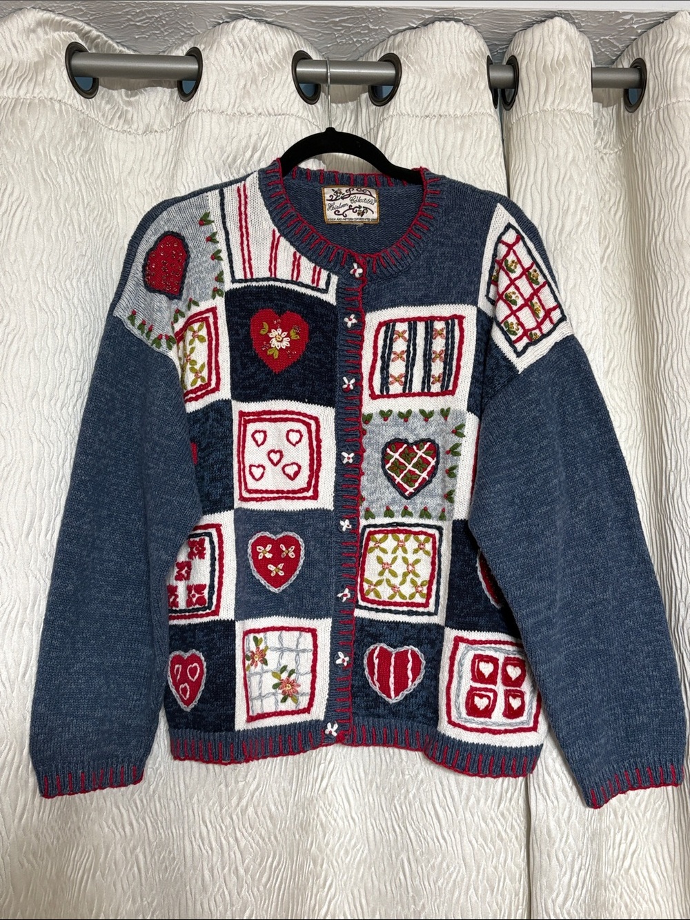 Vintage Heirloom Collectibles knit Beaded Cardigan Hearts - Women’s Size XLarge